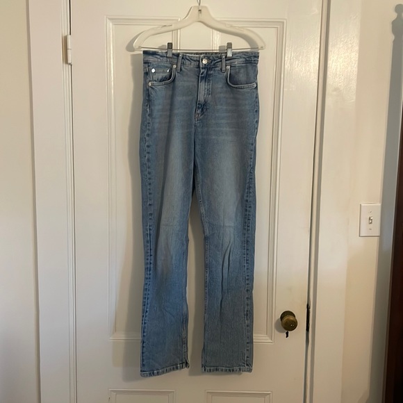 Zara Straight Leg Jeans - Picture 2 of 4